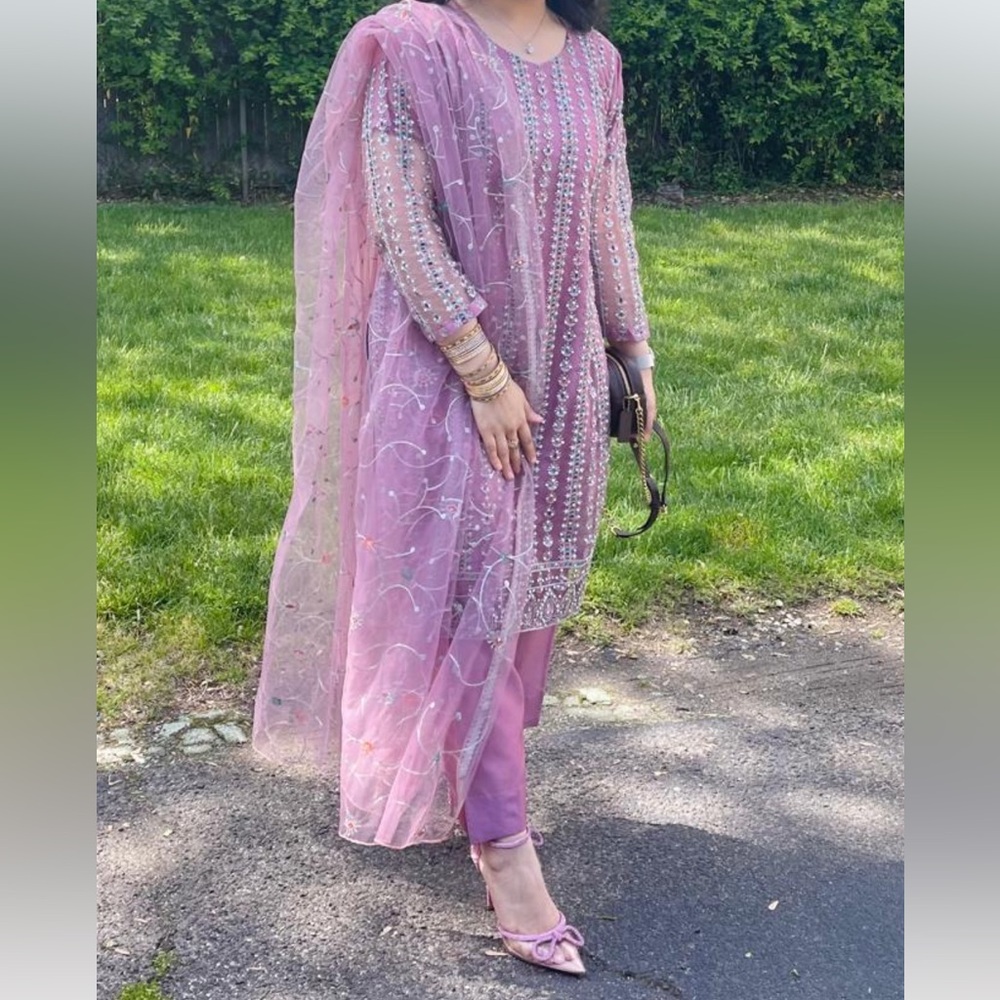 Pakistani 3 pcs suit